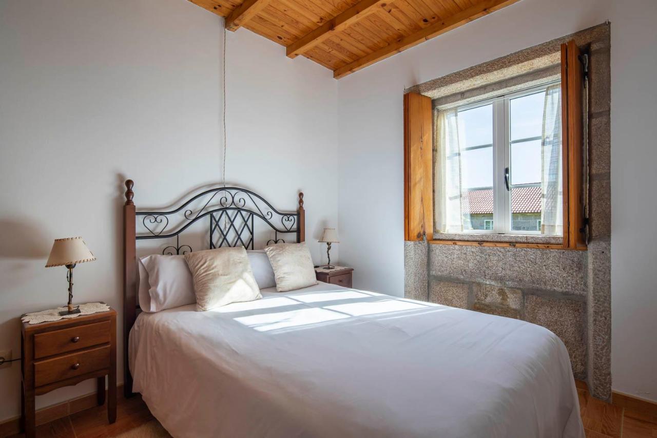 Apartamentos Barral Meu Lar Valga Exteriör bild