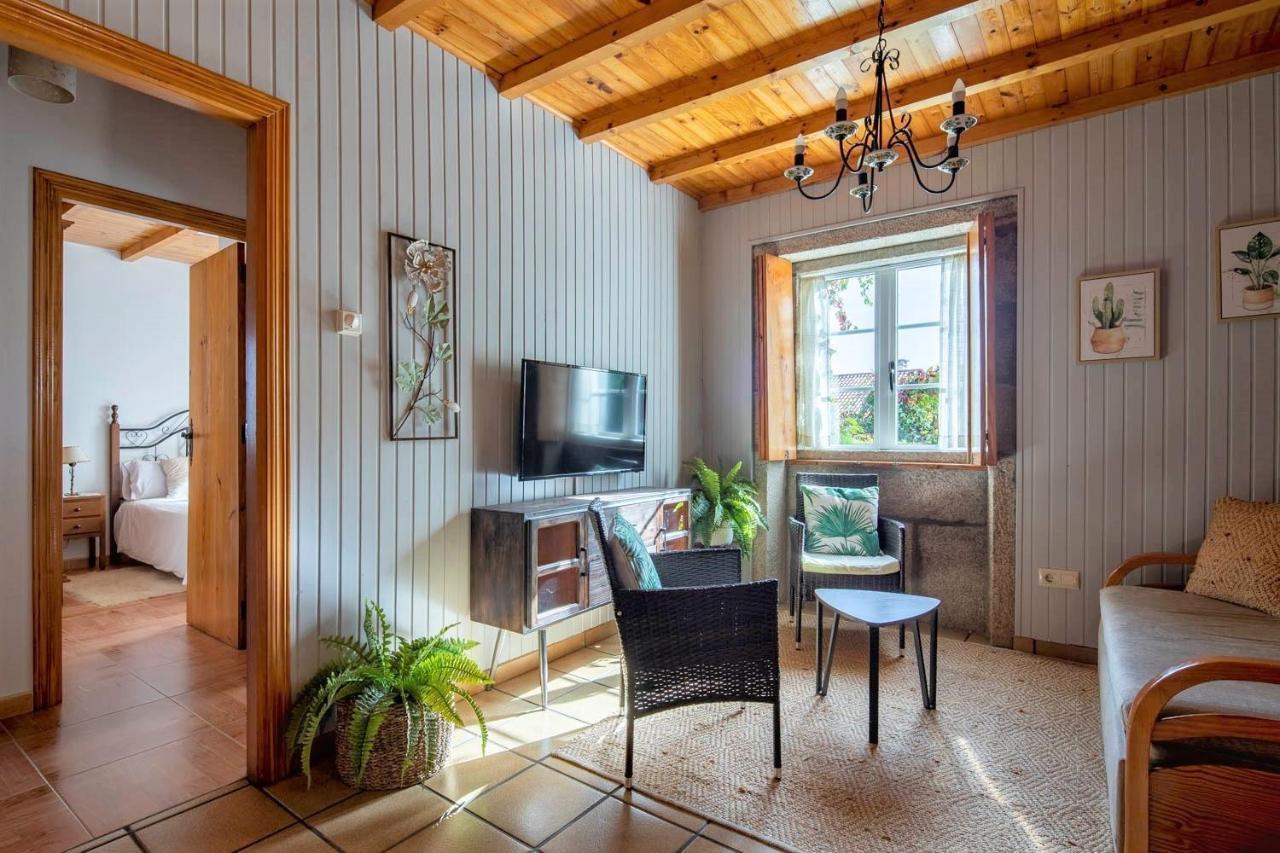 Apartamentos Barral Meu Lar Valga Exteriör bild